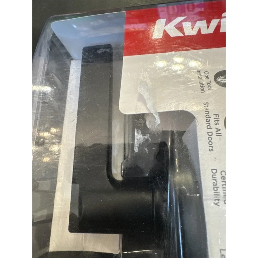 Kwikset Hollis Round Rose Matte Black Passage Hall Closet Door Handle 92001-608‎